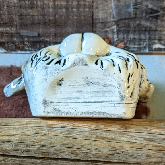 1950's Ceramic Black/White Puppy Dog Planter - Picture 11 of 14